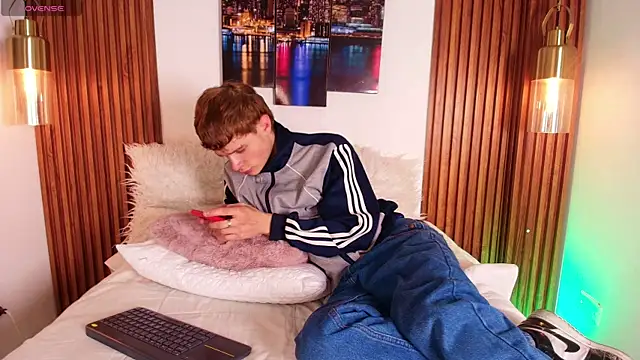 JackFrosst online show from November 2025 12:31:01 PM