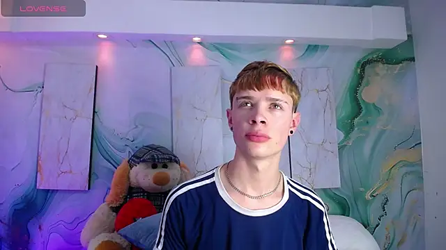 JackFrosst online show from May 2026 01:03:01 PM