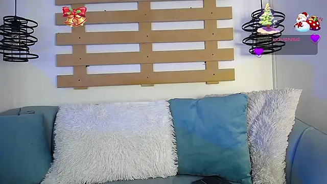 Snapshot of JackFrosst chatting on January 2026 12:10:02 PM JackFrosst online show from January 2026 12:10:02 PM