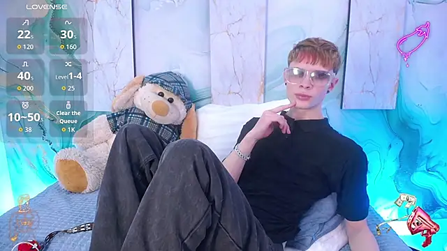 JackFrosst online show from May 2026 12:35:01 PM