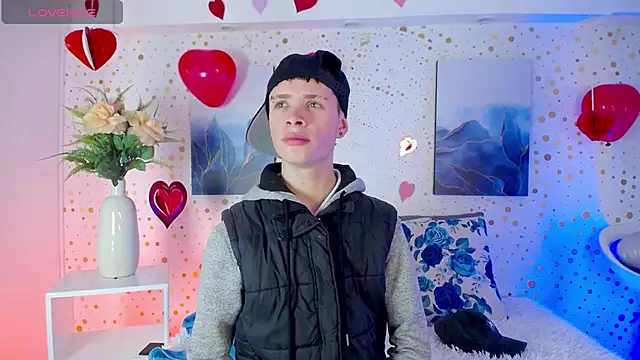 Snapshot of JackFrosst chatting on February 2026 12:29:01 PM JackFrosst online show from February 2026 12:29:01 PM