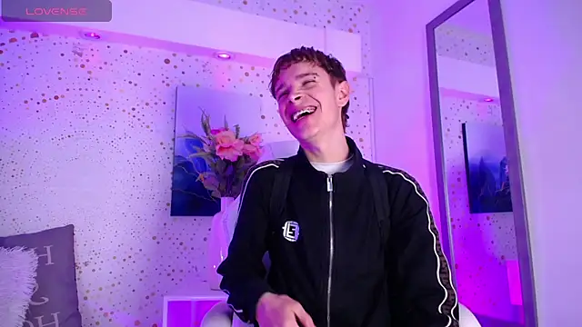 Snapshot of JackFrosst chatting on February 2026 12:36:02 PM JackFrosst online show from February 2026 12:36:02 PM