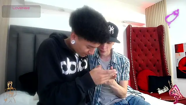 Snapshot of JackFrosst chatting on March 2026 09:27:02 PM JackFrosst online show from March 2026 09:27:02 PM