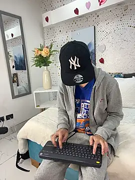 Snapshot of JackFrosst chatting on February 2026 11:32:01 AM JackFrosst online show from February 2026 11:32:01 AM