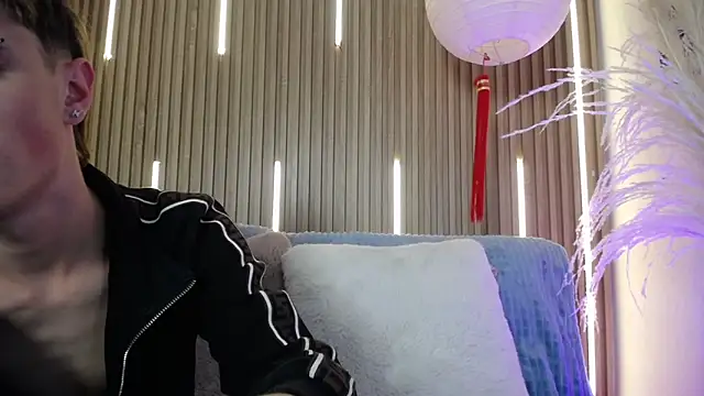 Snapshot of JackFrosst chatting on January 2026 08:12:01 PM JackFrosst online show from January 2026 08:12:01 PM