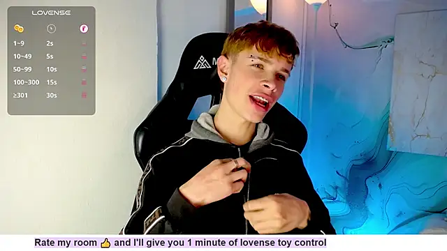 Snapshot of JackFrosst chatting on April 2026 12:45:01 PM JackFrosst online show from April 2026 12:45:01 PM