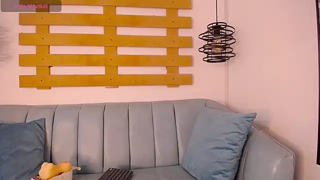 Snapshot of JackFrosst chatting on February 2026 12:12:01 PM JackFrosst online show from February 2026 12:12:01 PM