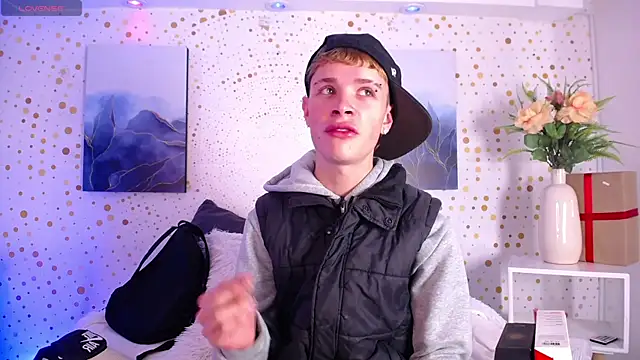 Snapshot of JackFrosst chatting on January 2026 11:58:01 AM JackFrosst online show from January 2026 11:58:01 AM