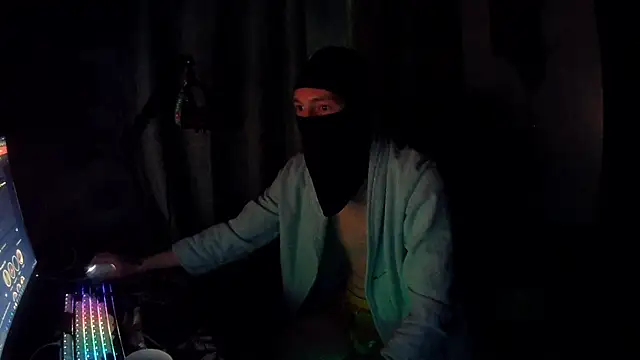 suicdemask online show from February 2026 04:26:01 PM