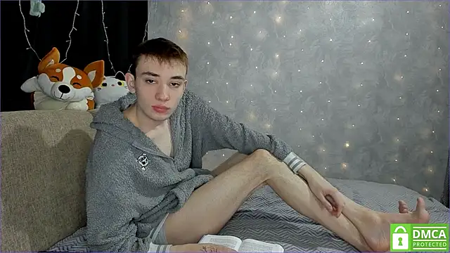 felixcurt69 online show from March 2026 08:57:01 PM
