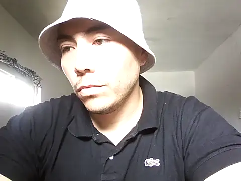 Lucius-08 online show from December 2025 03:57:01 PM