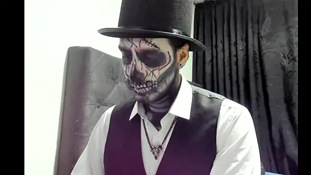 coolfriki online show from November 2025 03:44:02 AM