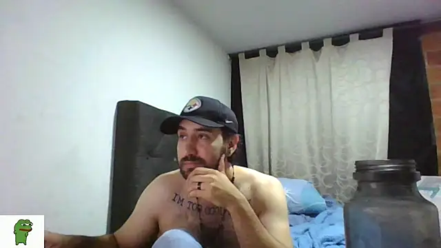 Snapshot of coolfriki chatting on July 2026 11:52:01 PM coolfriki online show from July 2026 11:52:01 PM