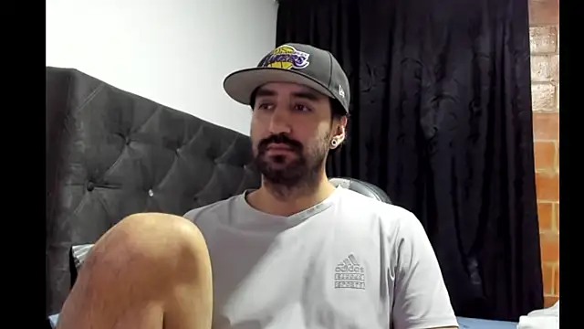 coolfriki online show from November 2025 02:58:02 AM