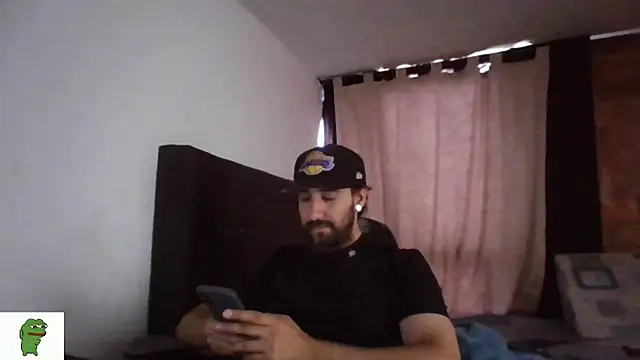 Snapshot of coolfriki chatting on July 2026 06:08:02 PM coolfriki online show from July 2026 06:08:02 PM