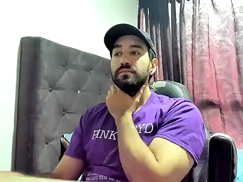 coolfriki online show from October 2025 07:03:02 PM