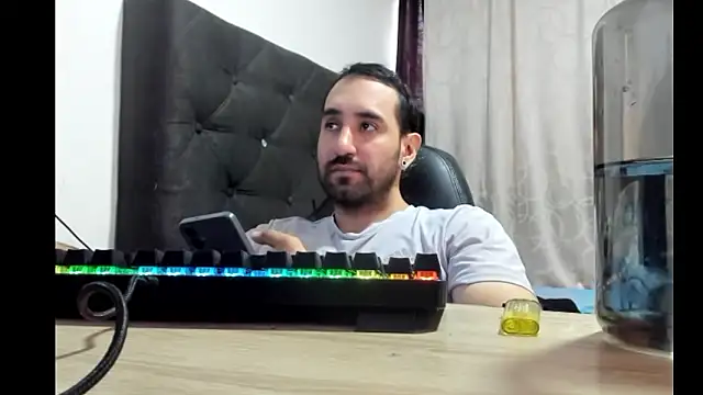 coolfriki online show from March 2026 09:20:01 PM