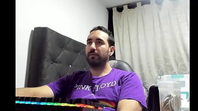 coolfriki online show from March 2026 01:54:01 AM