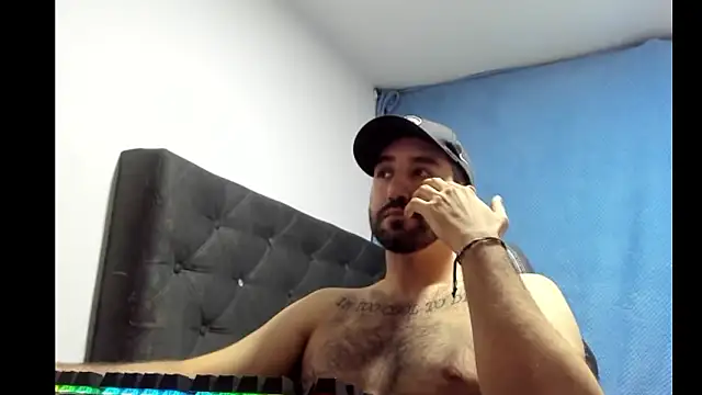 coolfriki online show from February 2026 11:44:02 PM