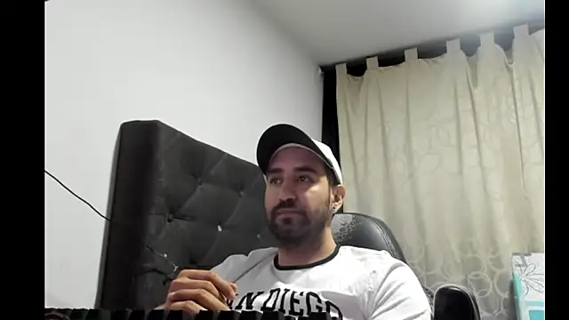 coolfriki online show from March 2026 01:11:01 AM