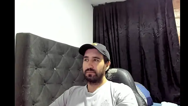 coolfriki online show from November 2025 05:11:01 AM