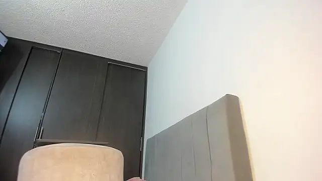 emy collyns online show from February 2026 02:42:02 AM