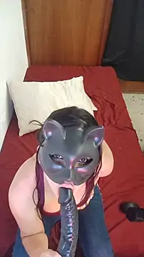 Snapshot of SweetyCatt1 chatting on October 2025 12:20:01 AM SweetyCatt1 online show from October 2025 12:20:01 AM