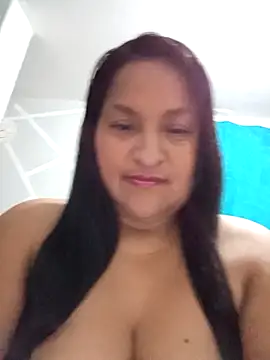 lucia00xx online show from November 2025 10:42:02 AM