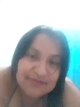 lucia00xx online show from November 2025 04:17:01 AM