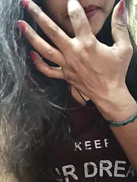 anjali2351 online show from April 2026 06:26:01 AM