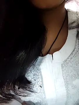 anjali2351 online show from February 2026 05:30:02 PM