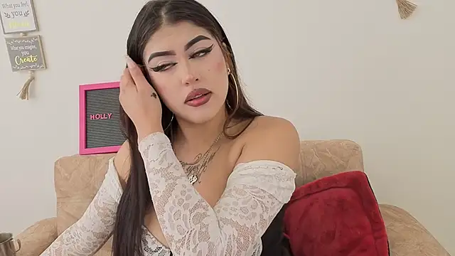 Snapshot of hollycute__ chatting on October 2025 08:08:01 PM hollycute online show from October 2025 08:08:01 PM