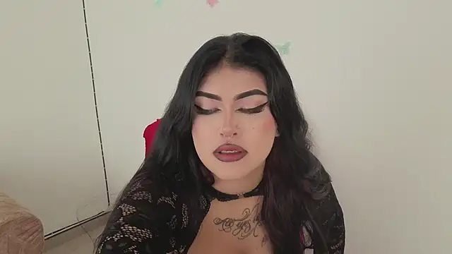 Snapshot of hollycute__ chatting on November 2025 01:32:02 PM hollycute online show from November 2025 01:32:02 PM