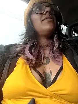 Abby 2-1 online show from November 2025 09:26:02 PM