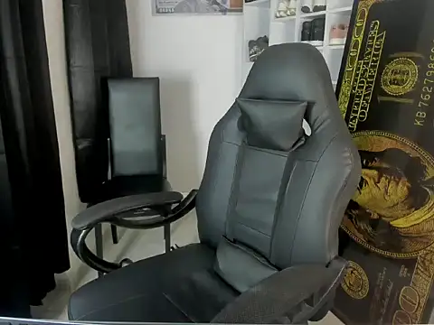 Snapshot of Baby_Latin chatting on October 2025 03:16:02 AM Baby Latin online show from October 2025 03:16:02 AM