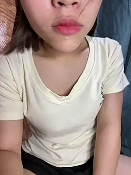 Lyly69699 online show from March 2026 05:22:01 AM