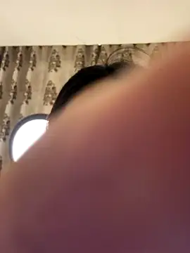 Snapshot of luse520 chatting on November 2025 01:34:01 PM luse520 online show from November 2025 01:34:01 PM