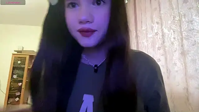 AlmetaBradicich online show from October 2025 06:25:02 AM