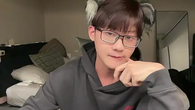 iambennet online show from February 2026 01:51:02 PM