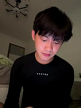 Snapshot of iambennet chatting on October 2025 11:00:02 AM iambennet online show from October 2025 11:00:02 AM