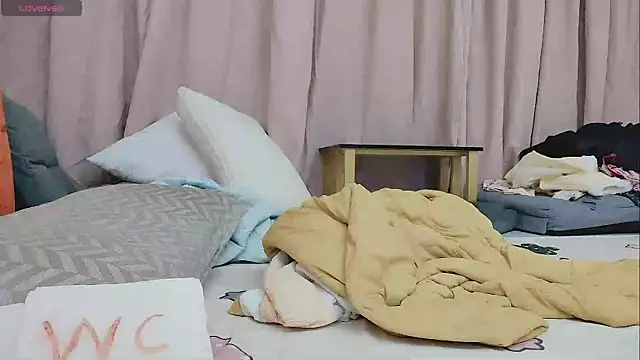 Taobaby168 online show from November 2025 07:57:01 AM