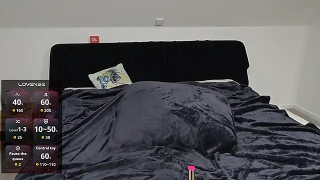 JulX Devot online show from January 2026 06:34:02 PM