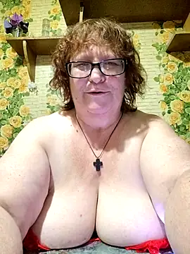 Snapshot of TATSI23 chatting on November 2025 08:12:02 PM TATSI23 online show from November 2025 08:12:02 PM