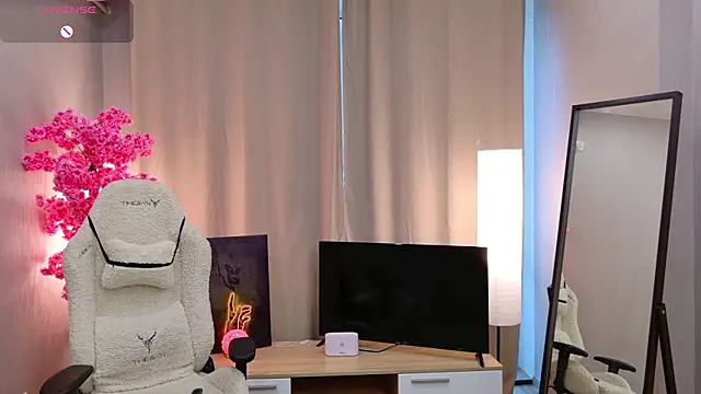 Snapshot of Milf_mammyy chatting on November 2025 07:34:01 AM Milf mammyy online show from November 2025 07:34:01 AM