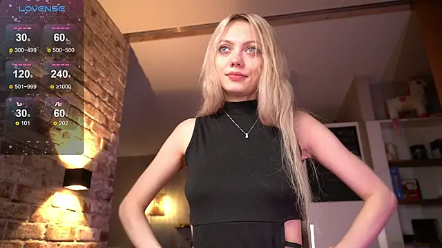 Snapshot of _favdream chatting on October 2025 05:50:02 AM favdream online show from October 2025 05:50:02 AM