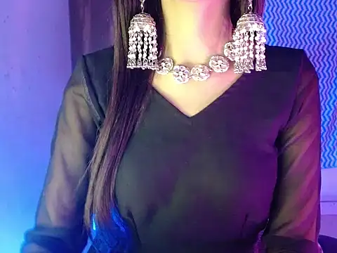 Snapshot of Roiseeee chatting on March 2026 04:04:02 AM Roiseeee online show from March 2026 04:04:02 AM