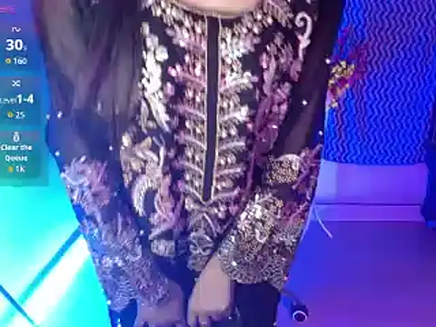 Snapshot of Roiseeee chatting on March 2026 04:14:01 AM Roiseeee online show from March 2026 04:14:01 AM