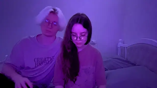 EhtelBiondi online show from February 2026 05:18:01 AM