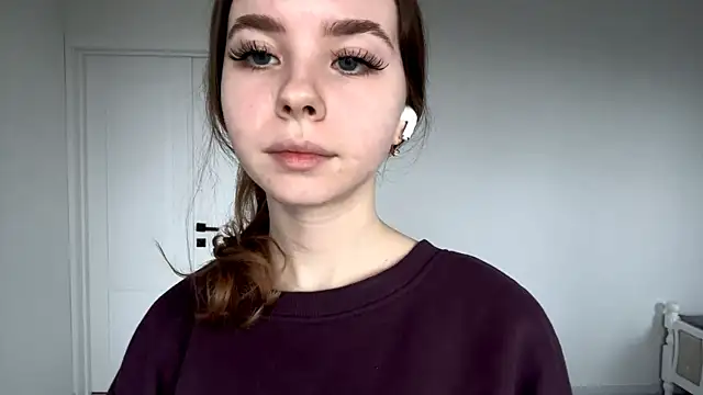 EhtelBiondi online show from December 2025 08:19:02 AM