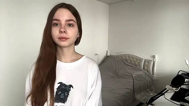 EhtelBiondi online show from January 2026 08:09:02 AM